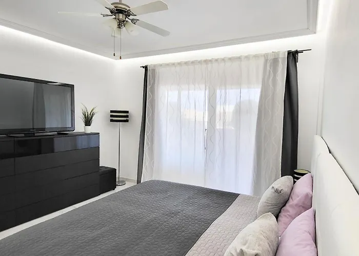 Palms Patio Σαν Μιγκέλ ντε Αμπόνα